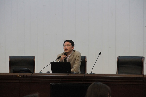 生物工程系举办了“提高学历层次，增加就业砝码”专接本咨询会